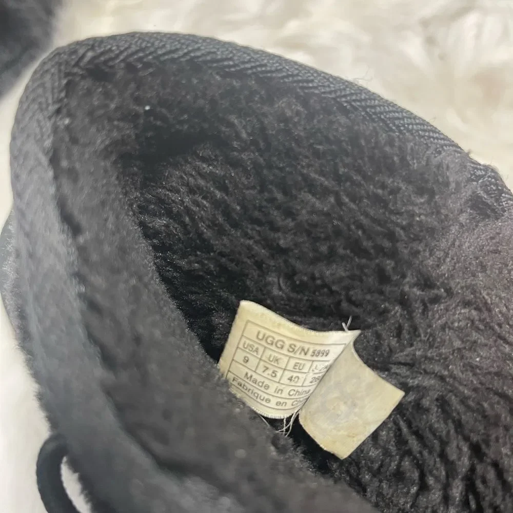 UGG leather suede furry slip on boots with pompom bow accent SZ9